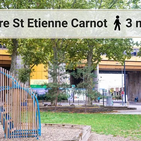 Centre/place Jaures * Mycityhome * Mezzanine *
